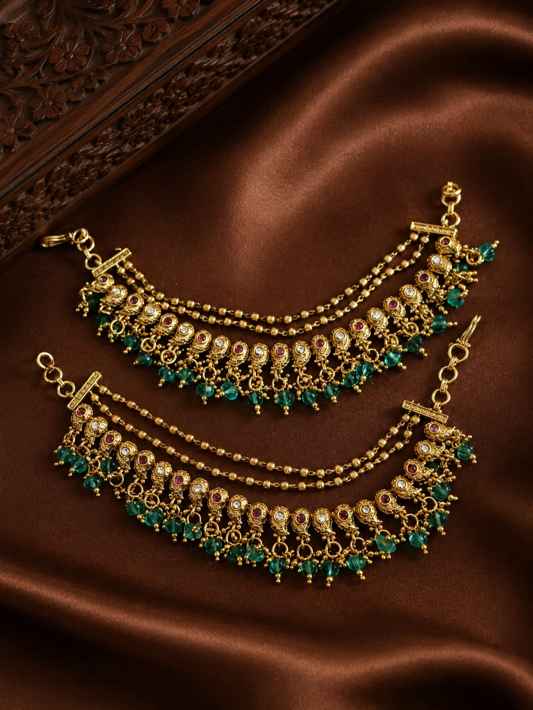 Mayura Emerald Bridal Ear Chain